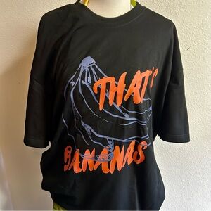 Black Graphic Tee with bananas 🍌 sz 1X new